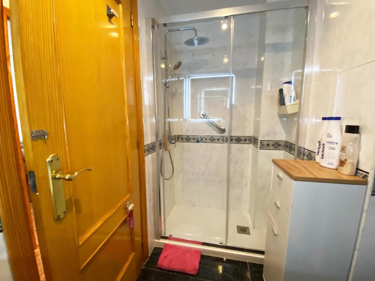 Rooms In Valencia Great Location In Shared Apartment Ngoại thất bức ảnh