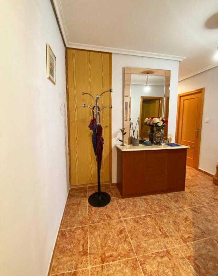 Rooms In Valencia Great Location In Shared Apartment Ngoại thất bức ảnh